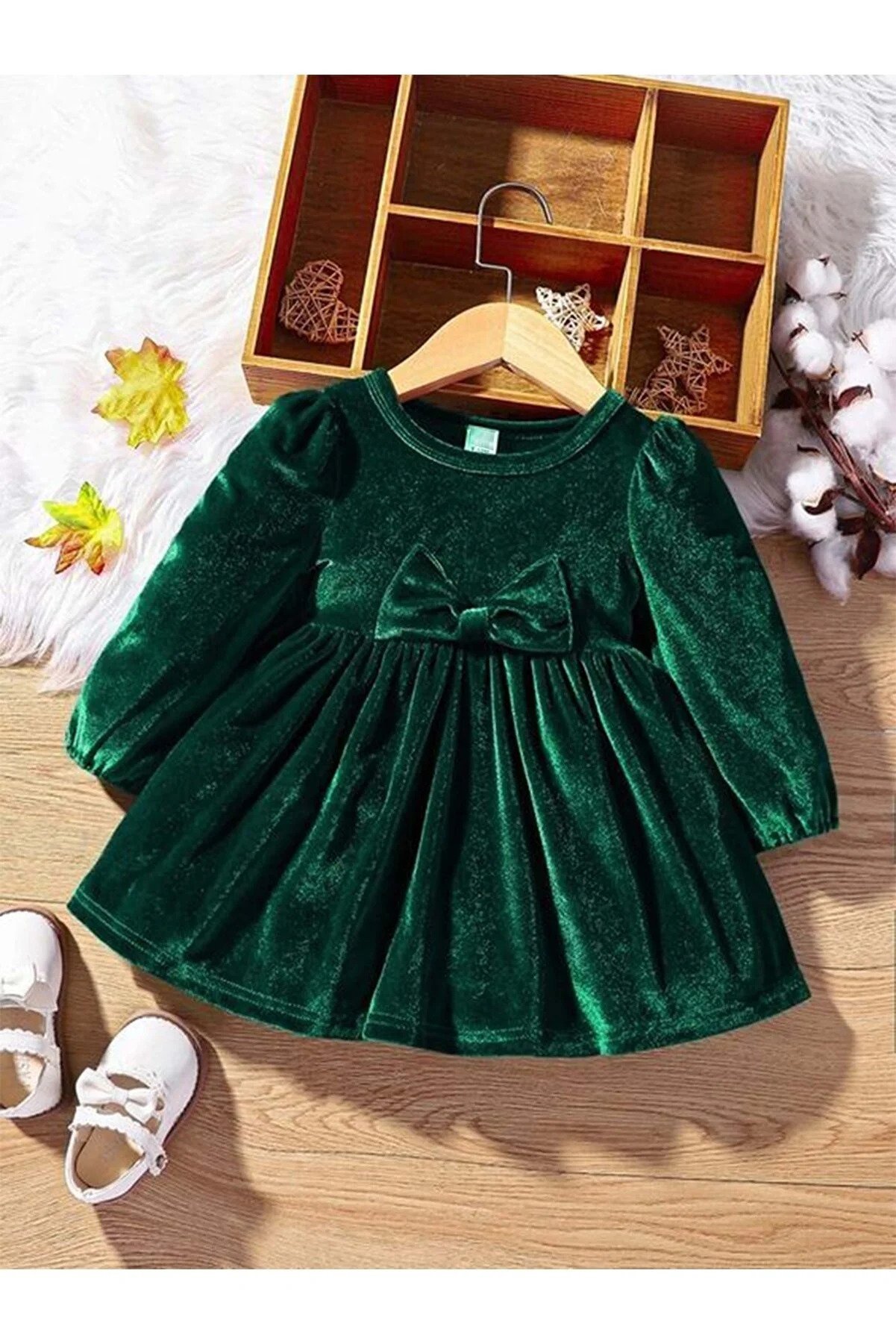 Girl's Velvet Green Bow Dress