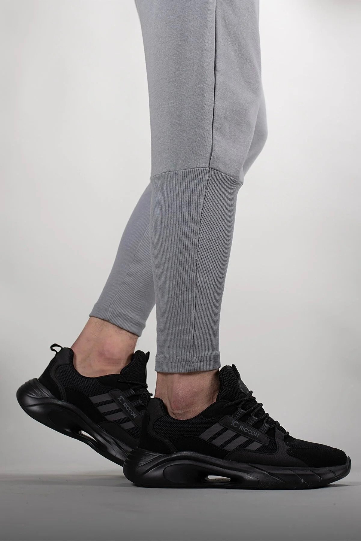 Riccon Torrine Men's Sneaker