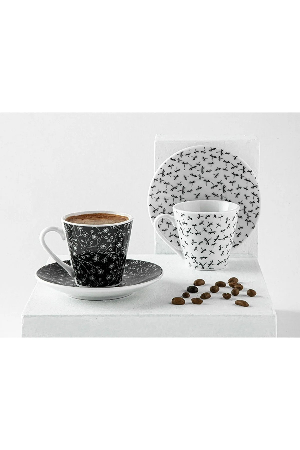 English Home Bilbao Porcelain 4 Piece Coffee Cup Set for 2 Persons 80 Ml Black -