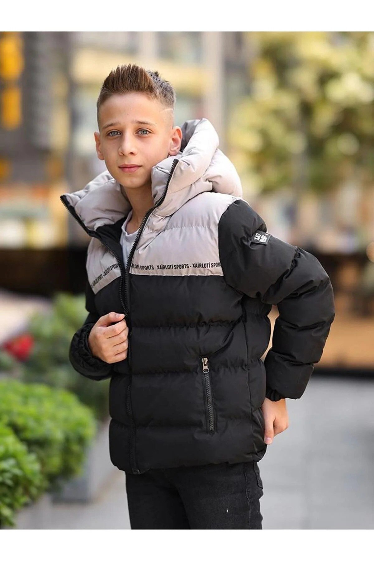 Zaziko Kids Boy's Hooded Double Color Puffer Coat